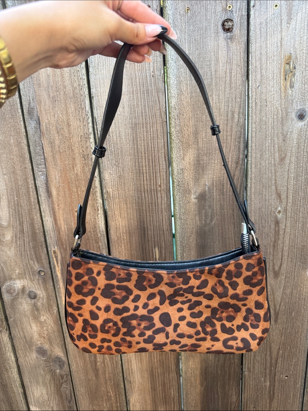 white fox leopard shoulder bag